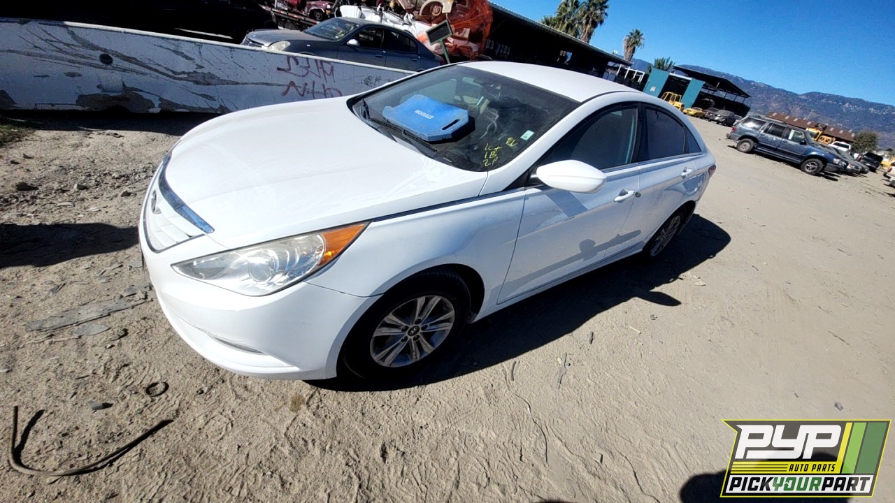 2013 HYUNDAI SONATA partes disponibles