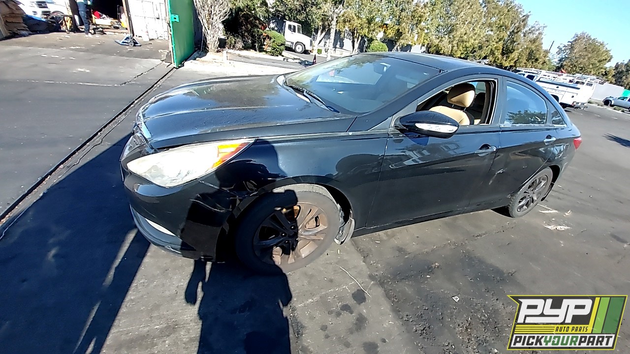 2011 HYUNDAI SONATA available for parts