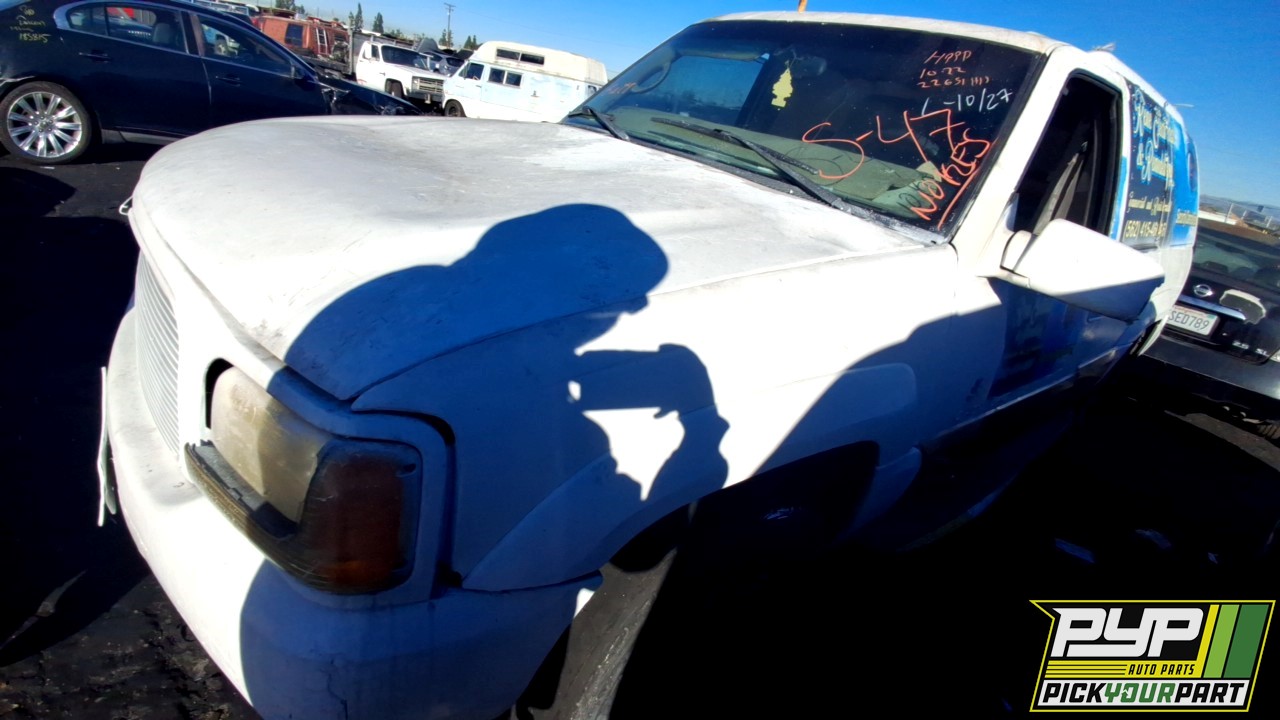 2000 CADILLAC ESCALADE partes disponibles