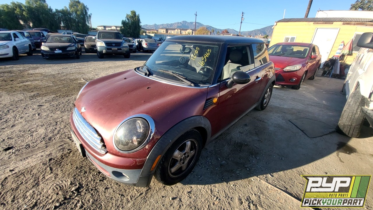 2009 MINI COOPER available for parts