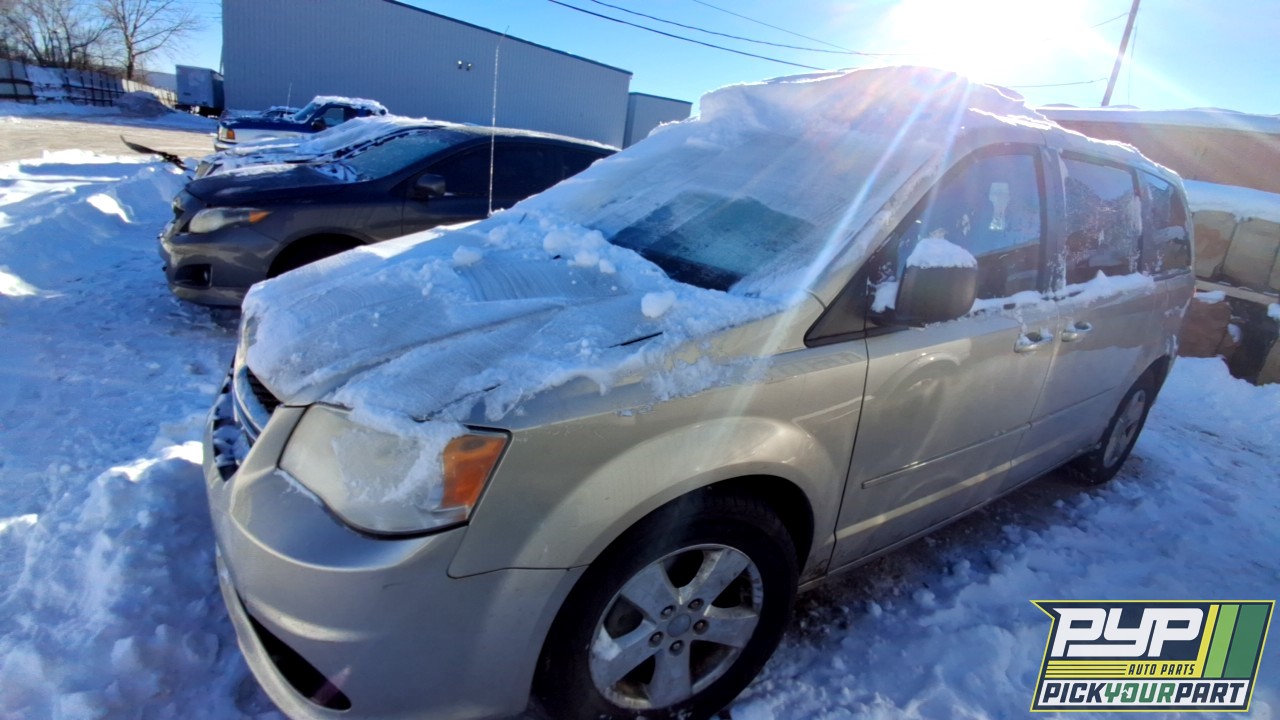 2013 DODGE GRAND CARAVAN available for parts