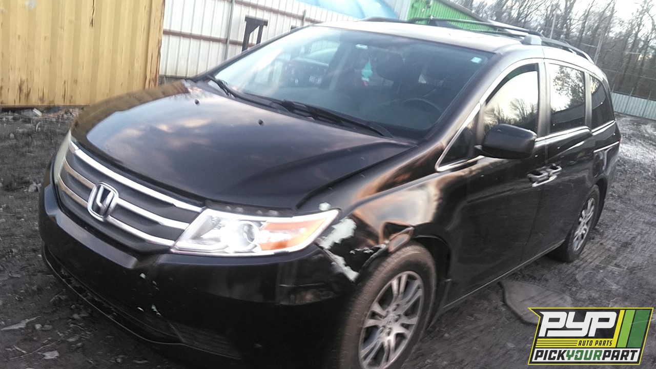 2012 HONDA ODYSSEY available for parts
