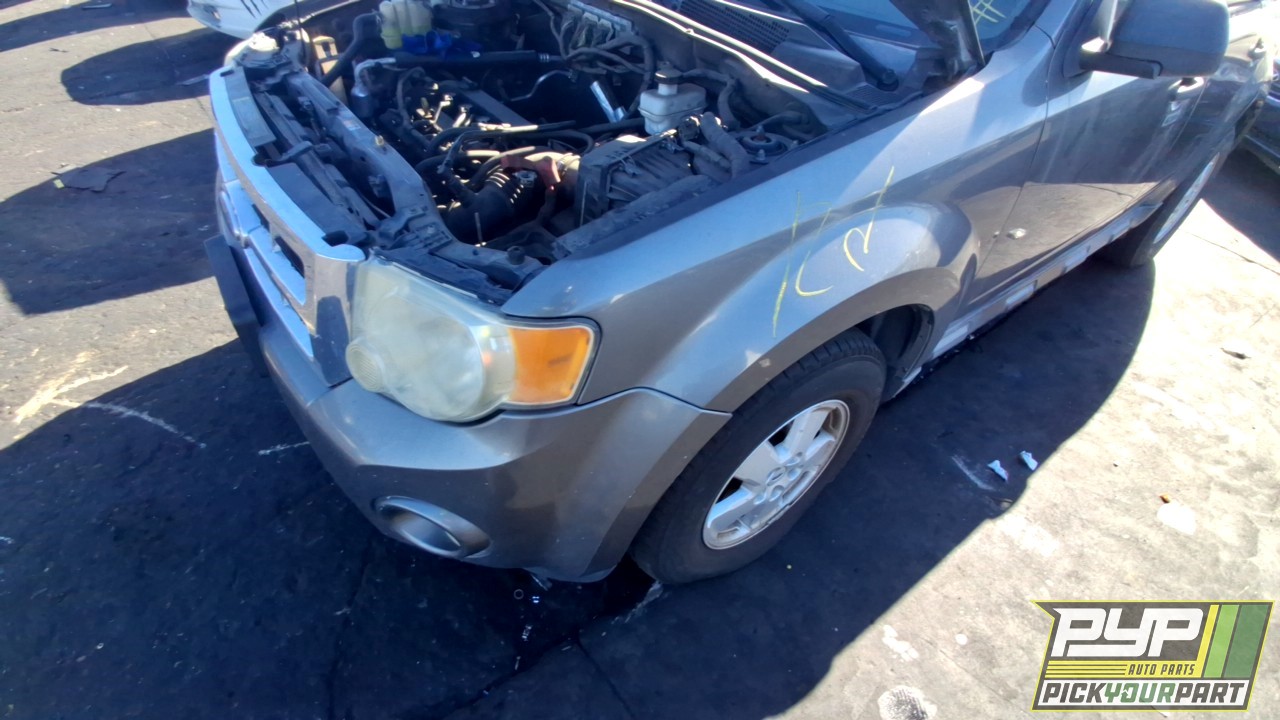 2009 FORD ESCAPE available for parts