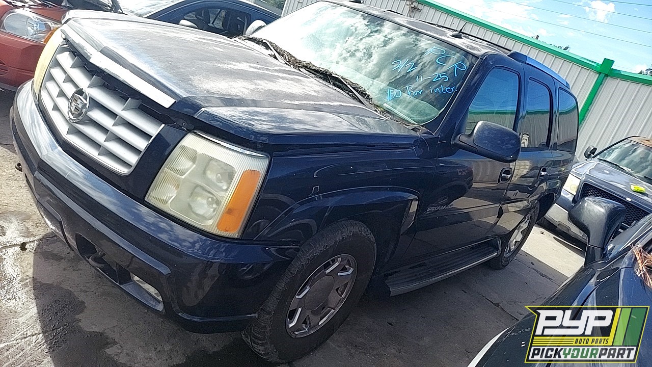 2004 CADILLAC ESCALADE available for parts