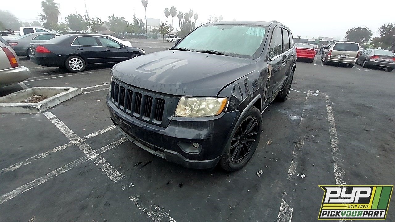 2011 JEEP GRAND CHEROKEE partes disponibles