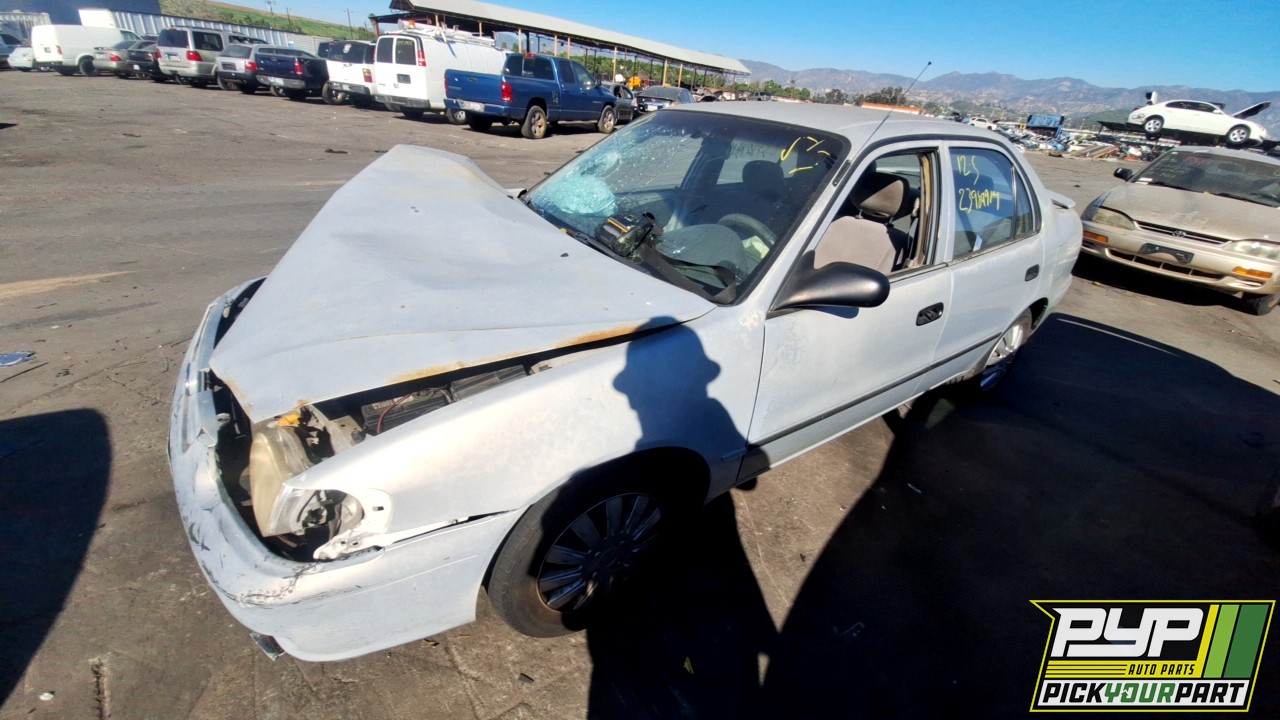 2001 TOYOTA COROLLA partes disponibles