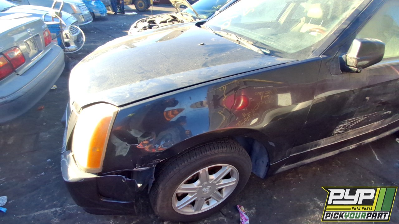 2004 CADILLAC SRX partes disponibles