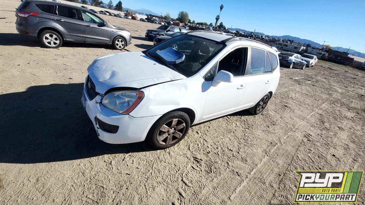 2008 KIA RONDO available for parts