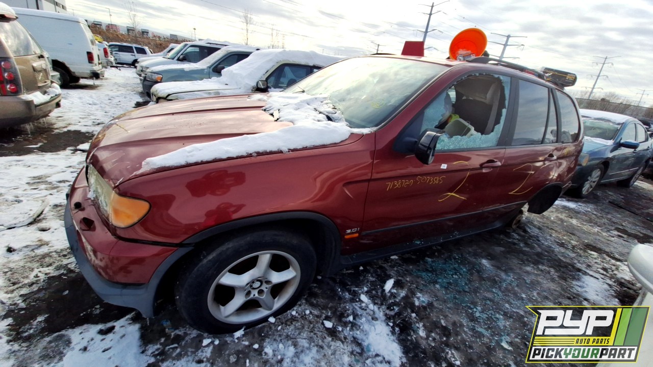 2003 BMW X5 partes disponibles