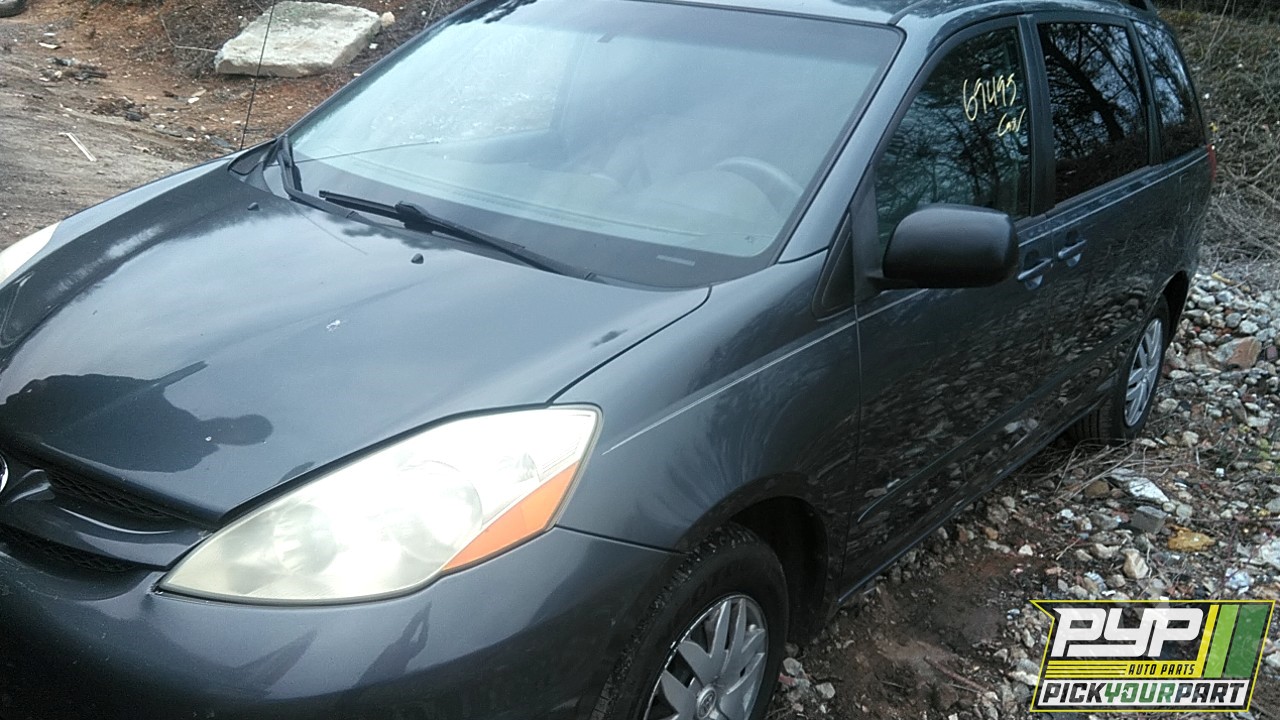 2007 TOYOTA SIENNA available for parts