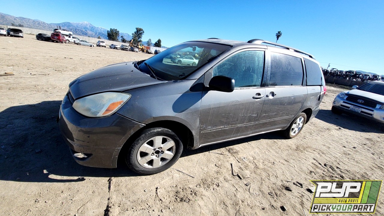 2005 TOYOTA SIENNA partes disponibles