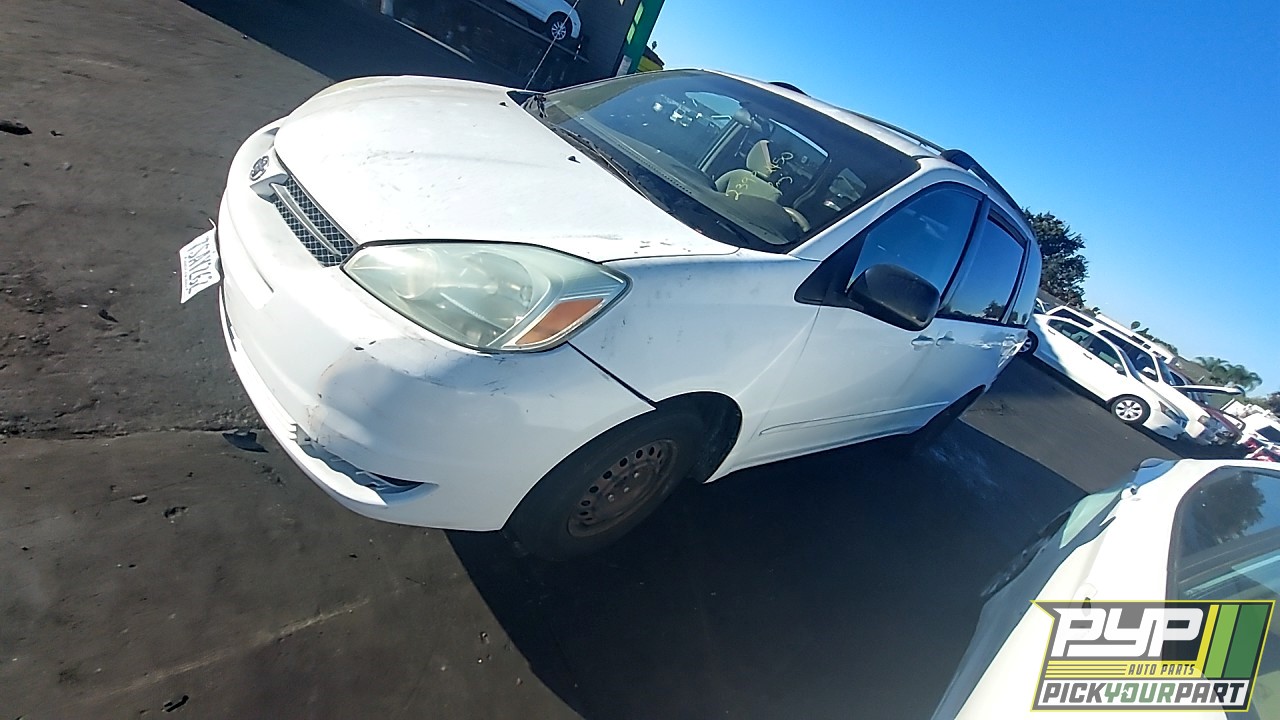 2005 TOYOTA SIENNA available for parts