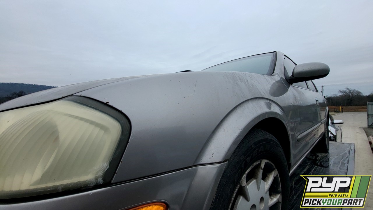 2001 NISSAN MAXIMA partes disponibles
