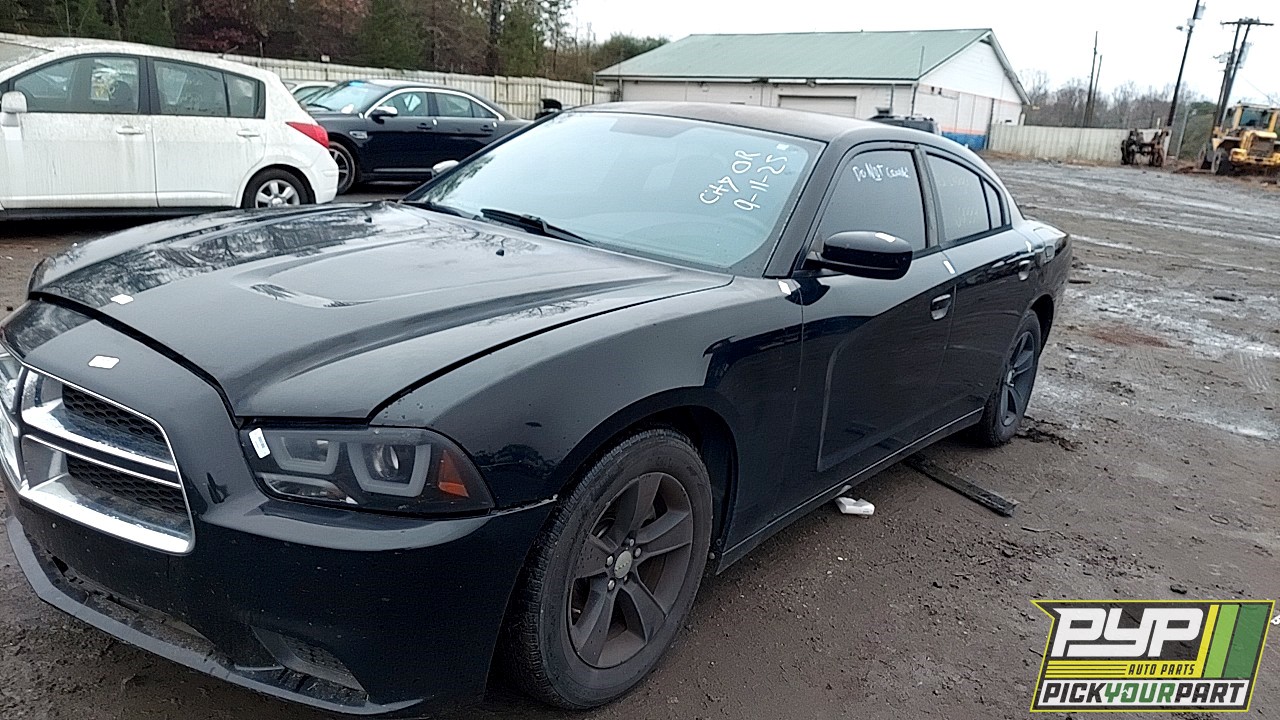 2012 DODGE CHARGER partes disponibles