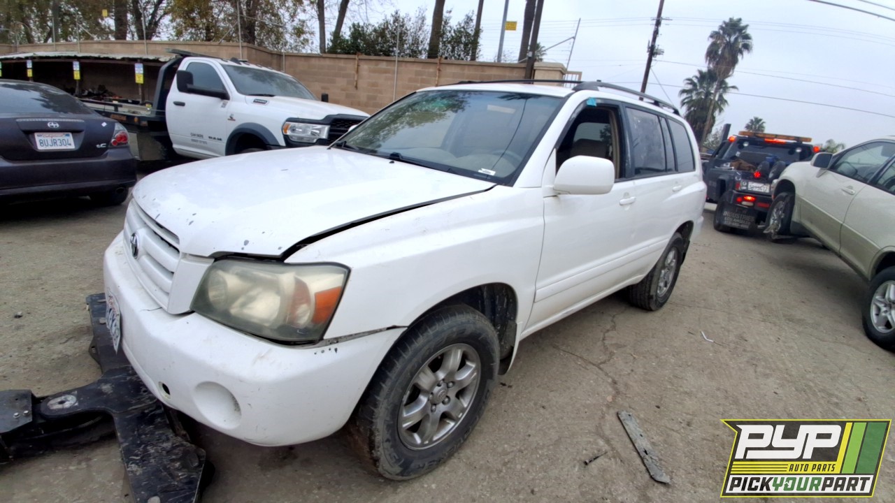 2004 TOYOTA HIGHLANDER partes disponibles