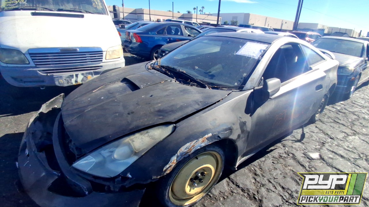 2002 TOYOTA CELICA partes disponibles