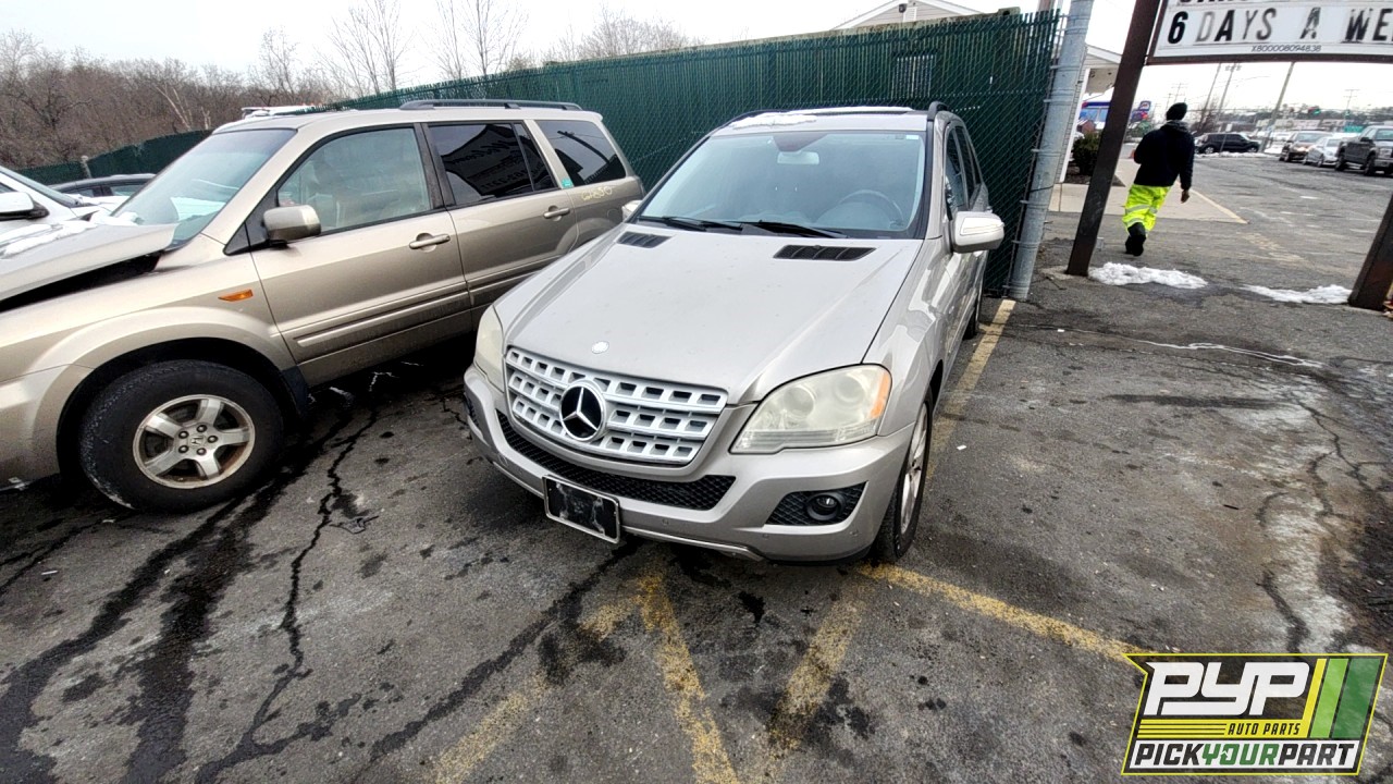 2009 MERCEDES-BENZ ML320 available for parts