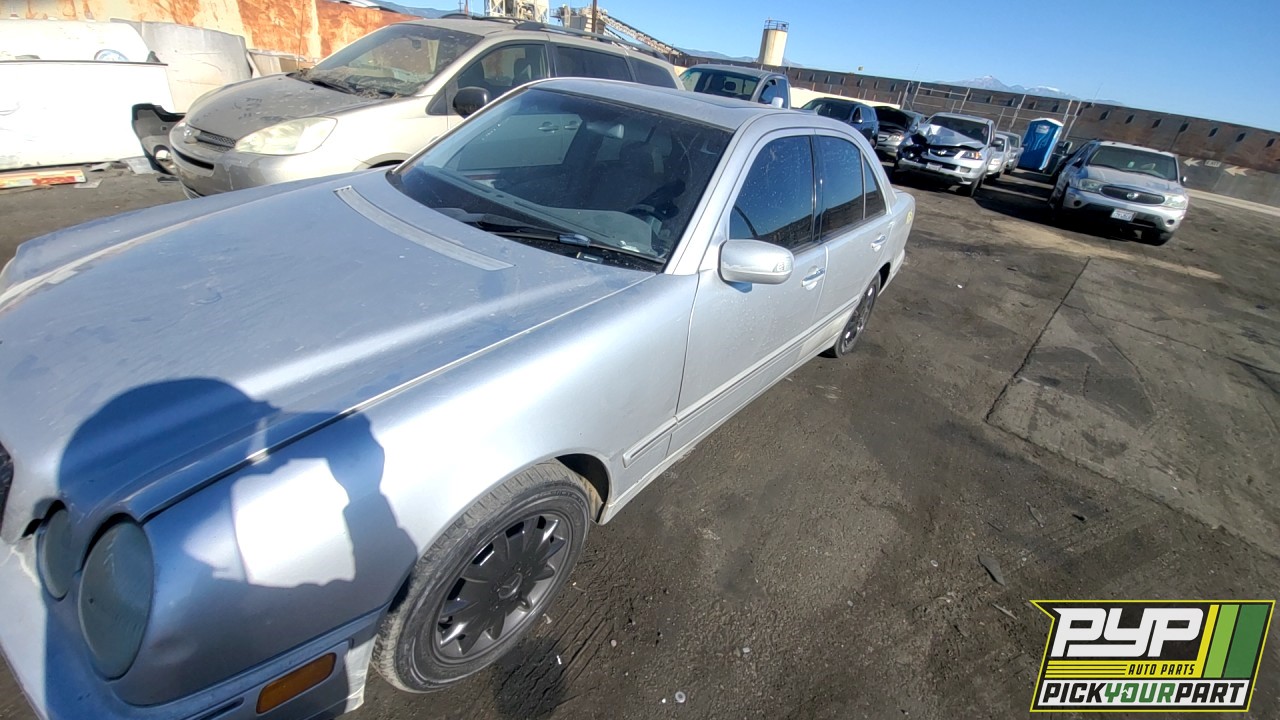2001 MERCEDES-BENZ E430 partes disponibles