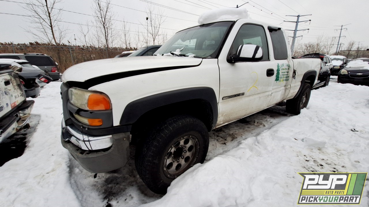2005 GMC SIERRA 2500 HD partes disponibles