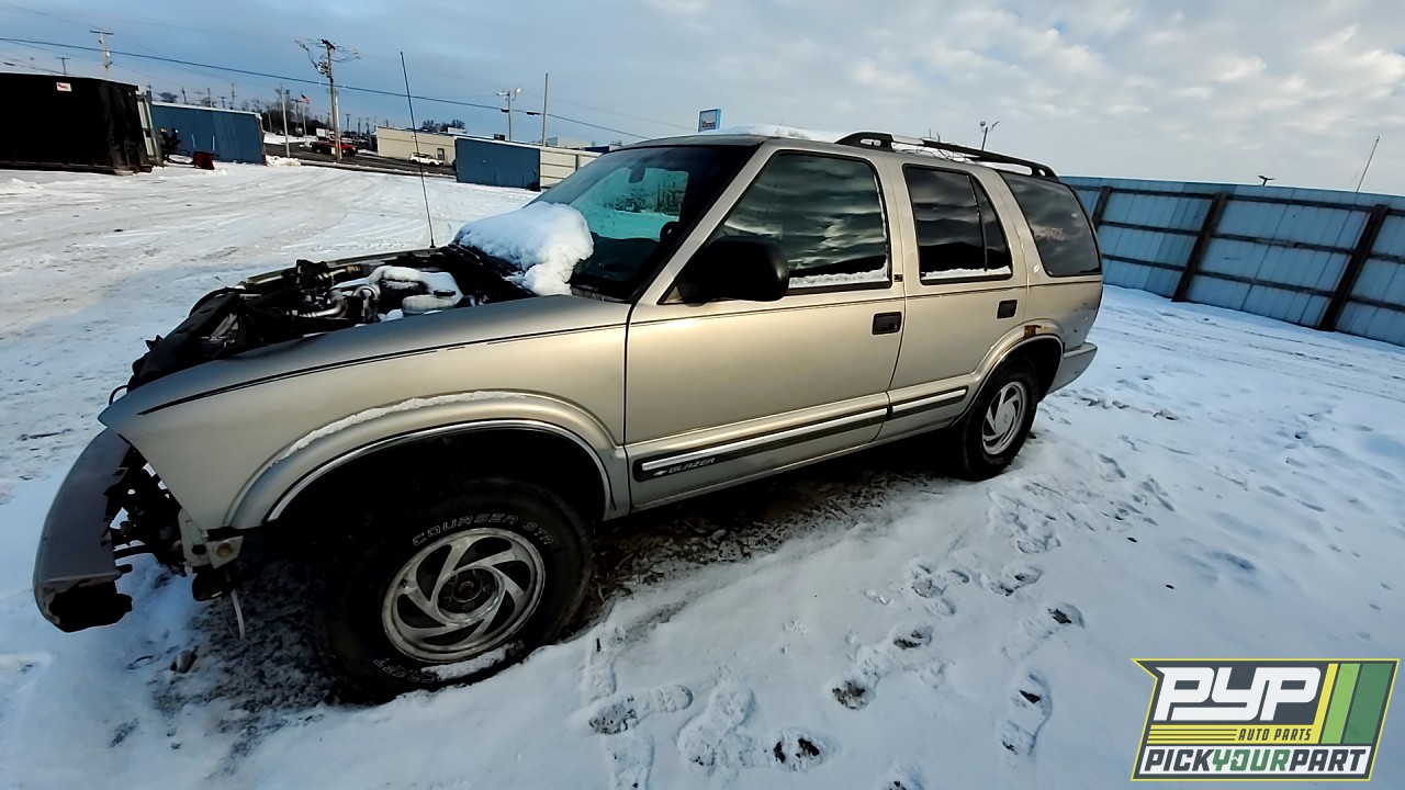 2001 CHEVROLET BLAZER available for parts