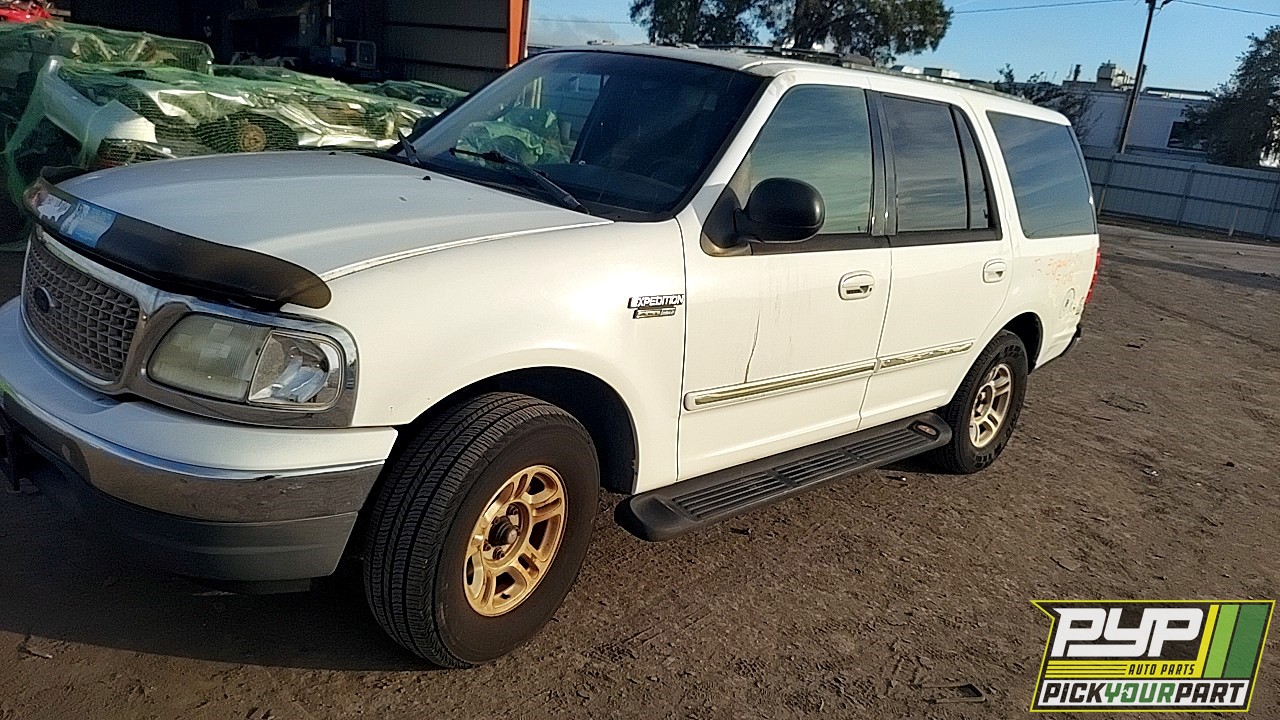 2002 FORD EXPEDITION available for parts