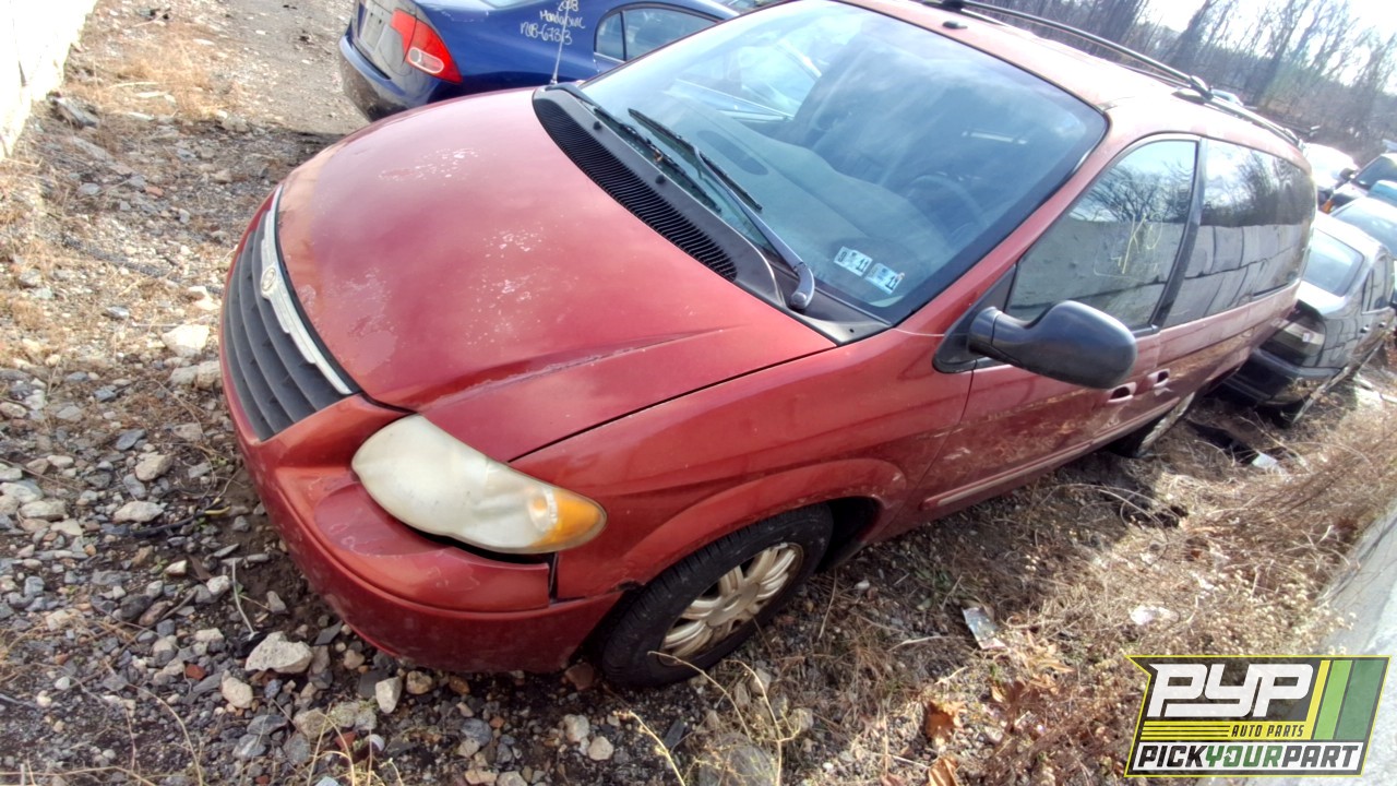 2006 CHRYSLER TOWN & COUNTRY partes disponibles