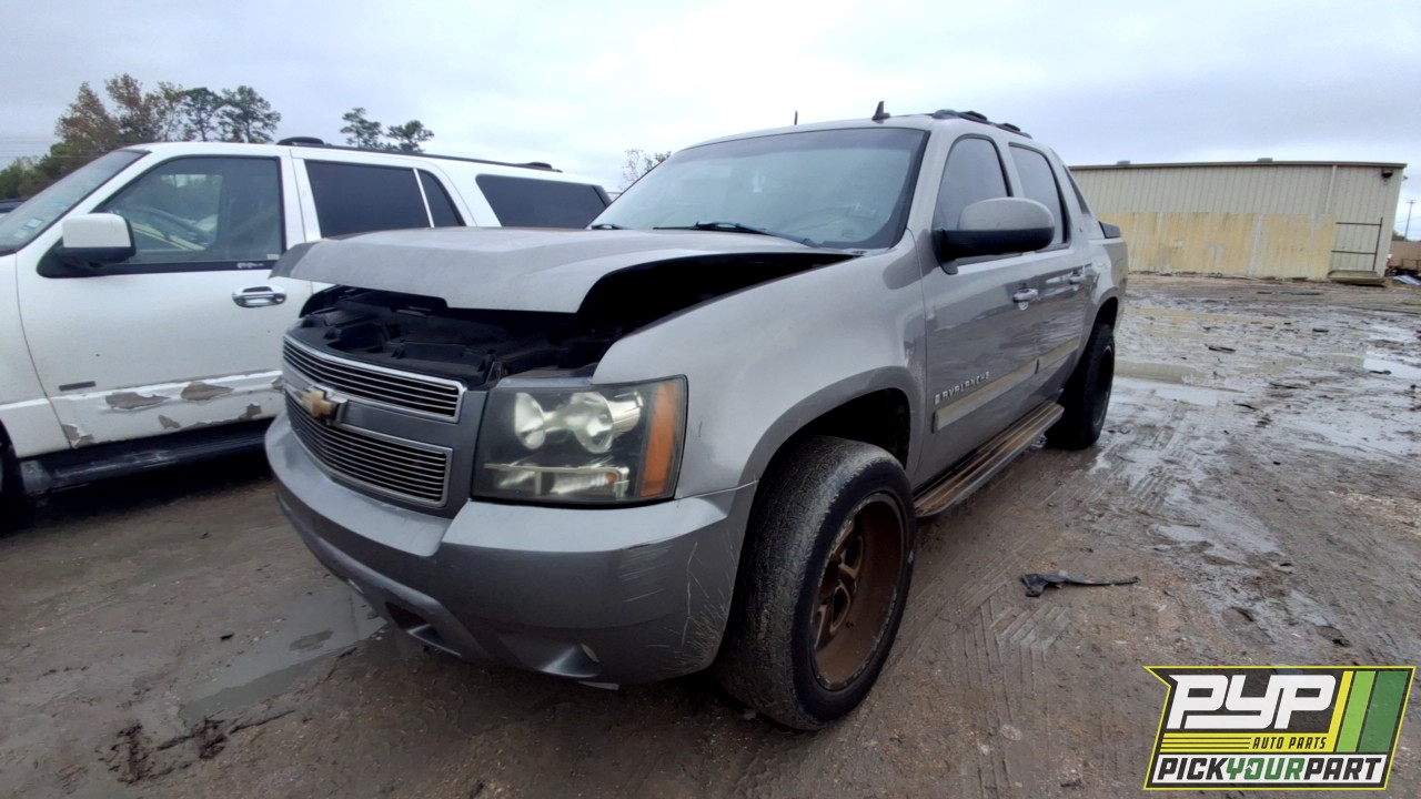2007 CHEVROLET AVALANCHE available for parts