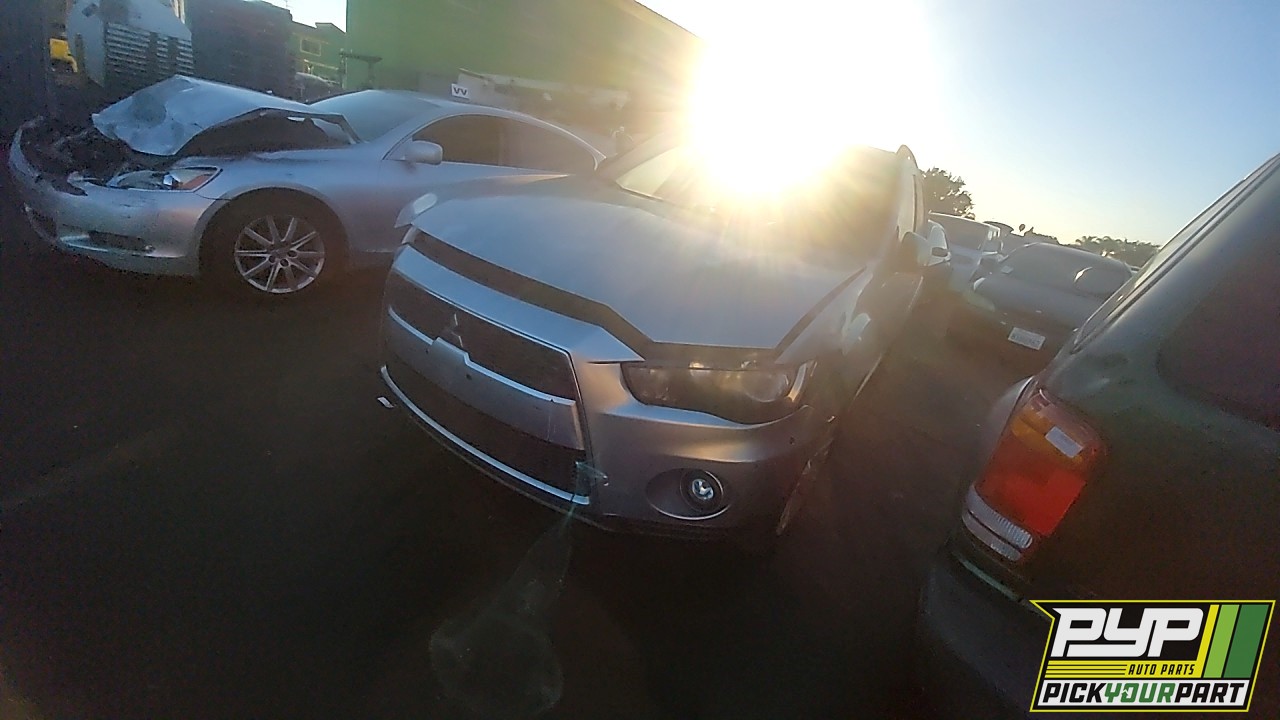 2011 MITSUBISHI OUTLANDER available for parts
