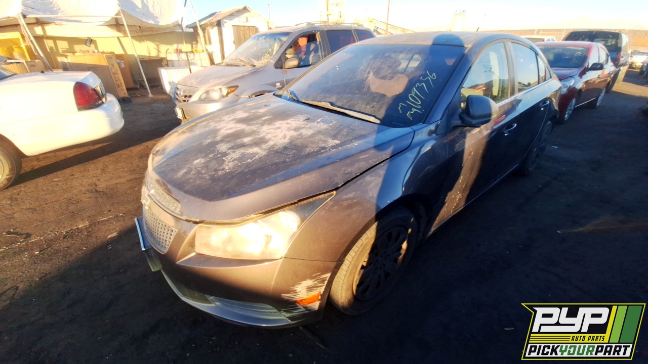 2011 CHEVROLET CRUZE partes disponibles