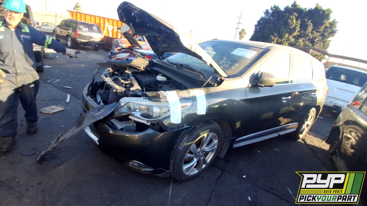 2013 INFINITI JX35 partes disponibles