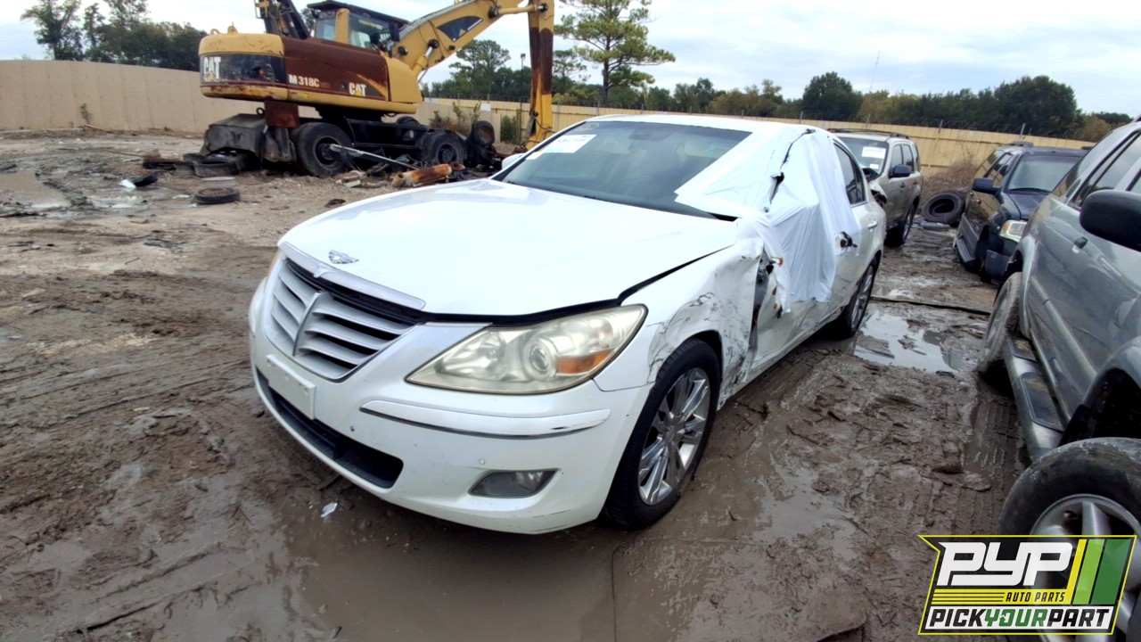 2011 HYUNDAI GENESIS available for parts