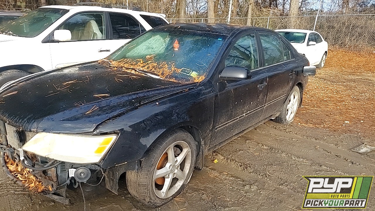 2009 HYUNDAI SONATA available for parts
