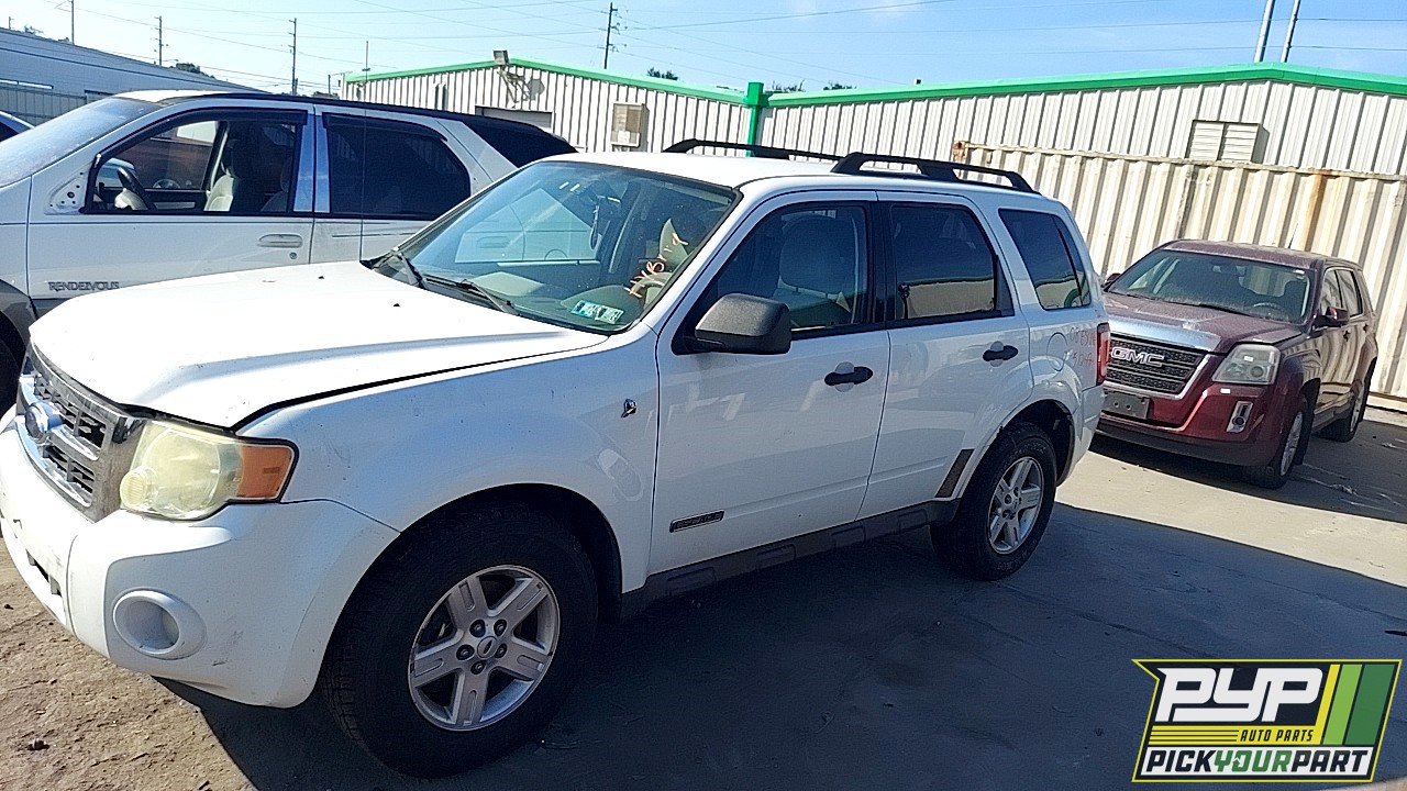 2008 FORD ESCAPE available for parts