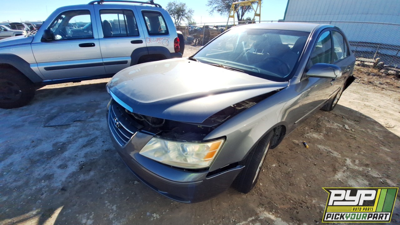 2009 HYUNDAI SONATA available for parts