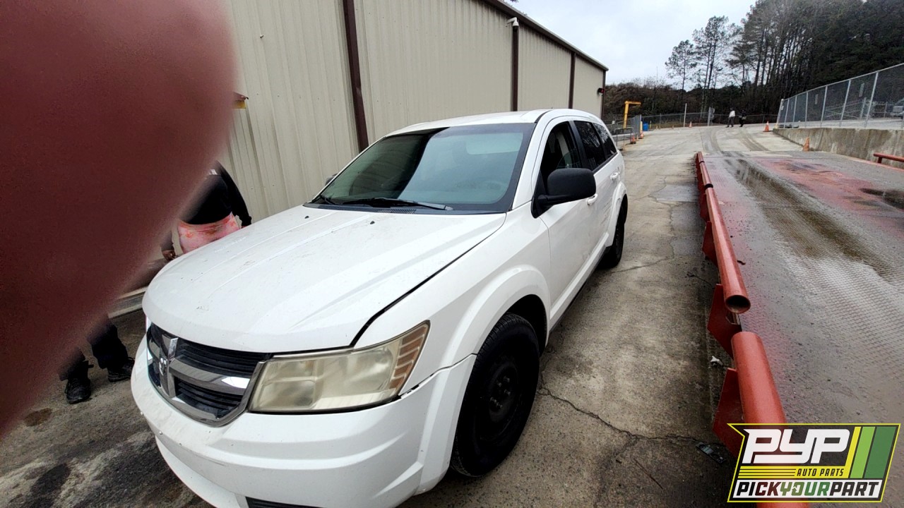 2009 DODGE JOURNEY available for parts