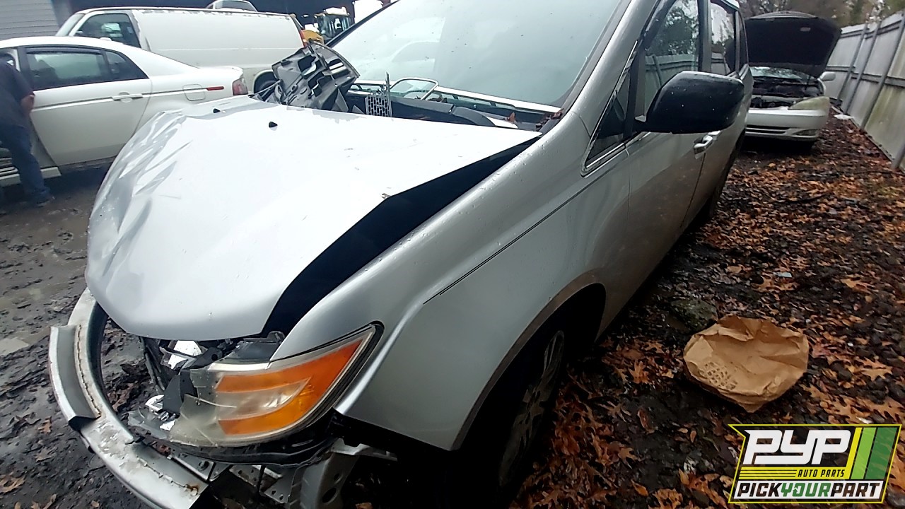 2012 HONDA ODYSSEY available for parts