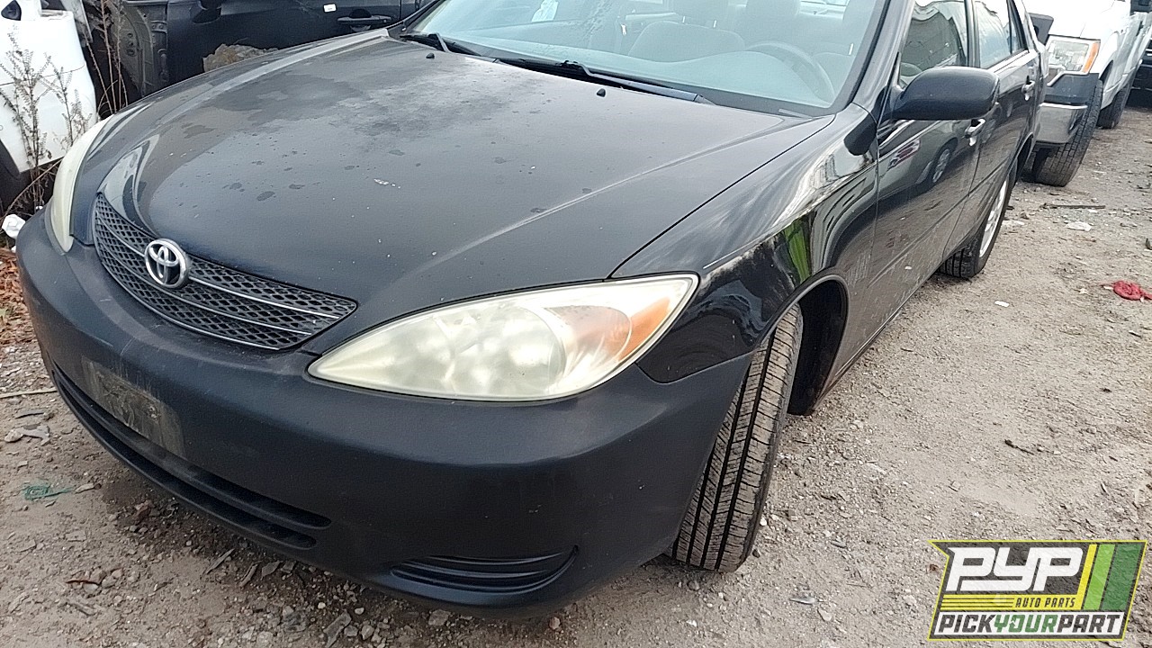 2004 TOYOTA CAMRY partes disponibles