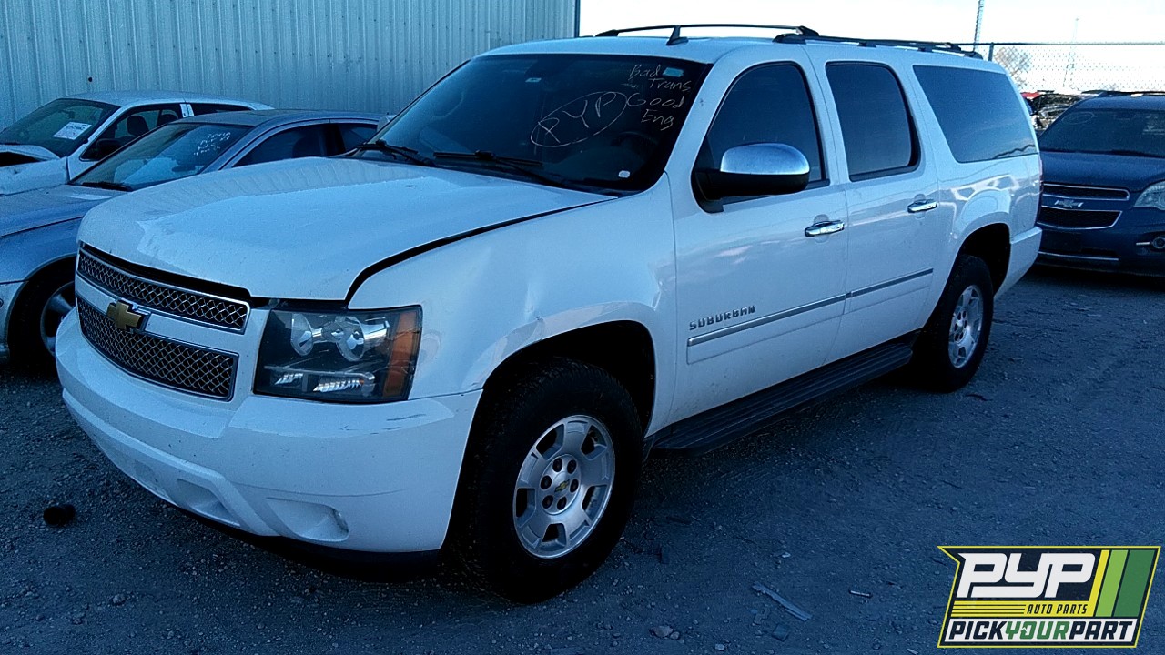 2013 CHEVROLET SUBURBAN 1500 partes disponibles