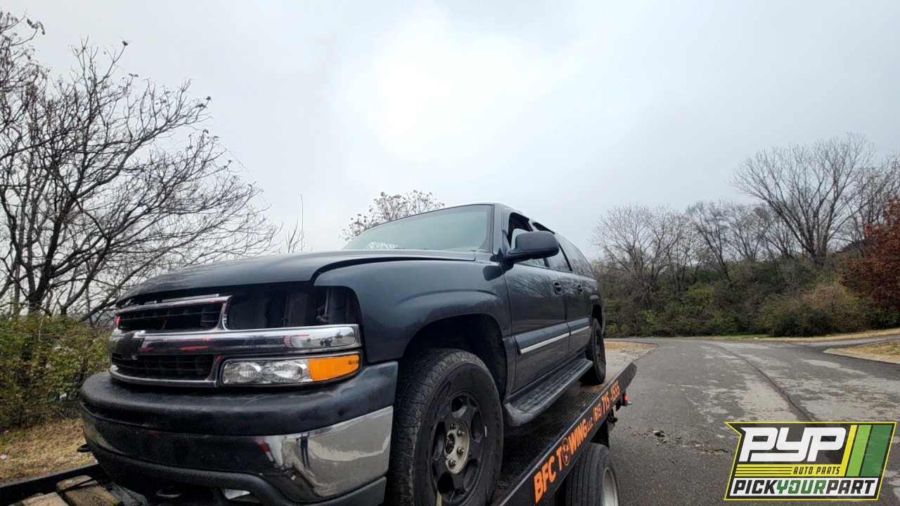 2004 CHEVROLET SUBURBAN 1500 partes disponibles