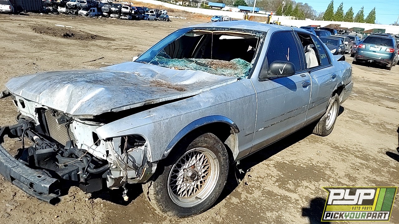 2000 FORD CROWN VICTORIA available for parts