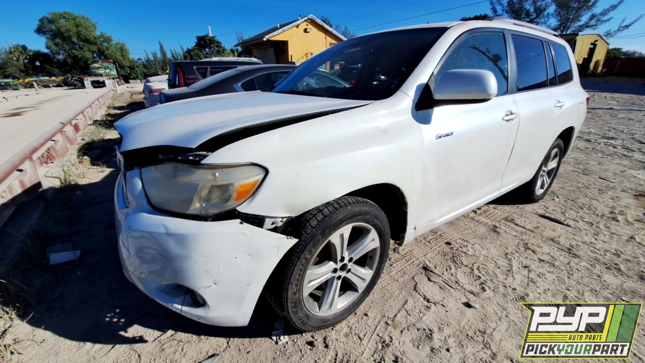 2008 TOYOTA HIGHLANDER available for parts