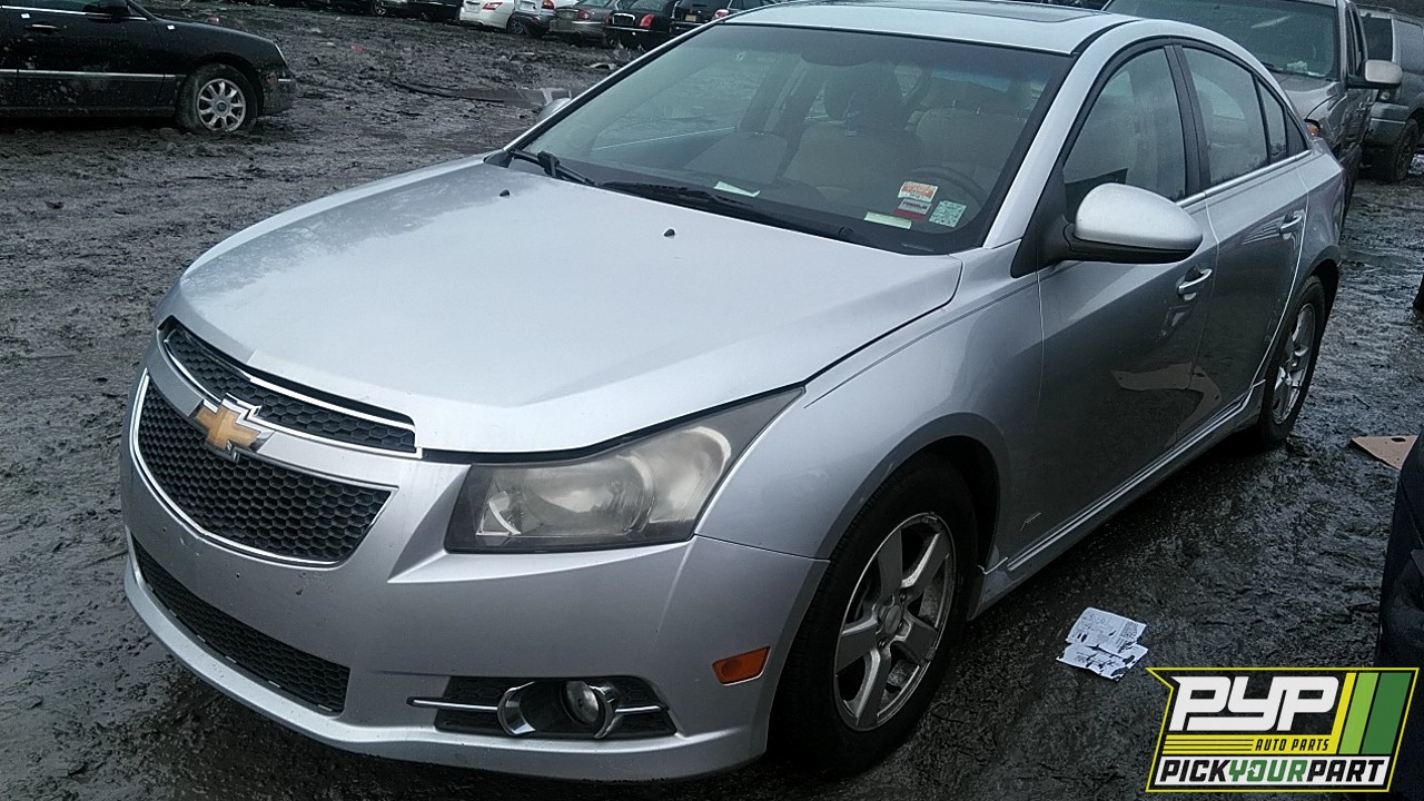 2011 CHEVROLET CRUZE partes disponibles