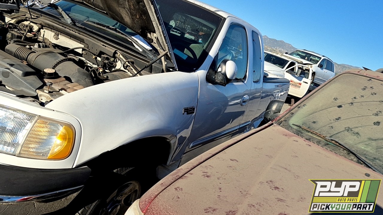 2001 FORD F-150 available for parts