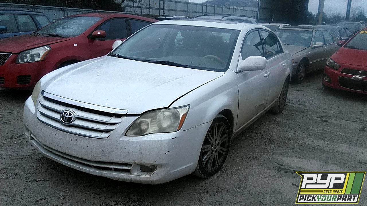 2005 TOYOTA AVALON available for parts