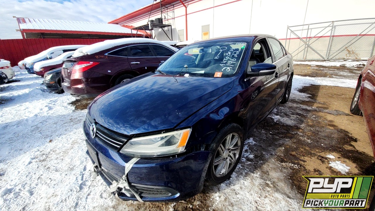 2013 VOLKSWAGEN JETTA partes disponibles