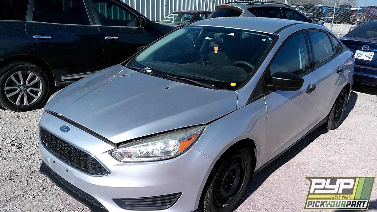 2015 FORD FOCUS available for parts
