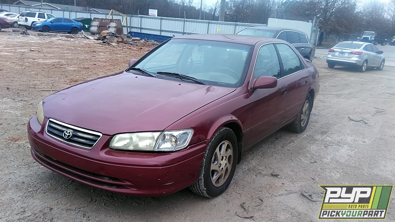 2000 TOYOTA CAMRY partes disponibles
