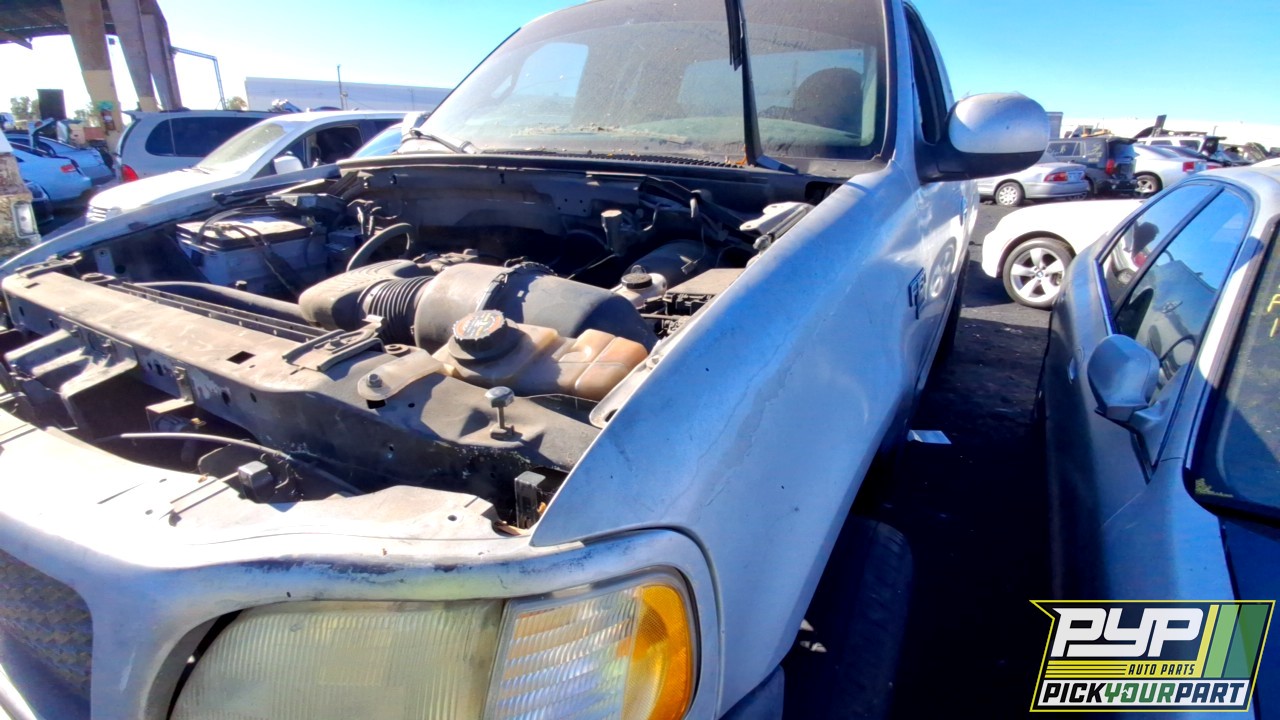 2000 FORD F-150 available for parts