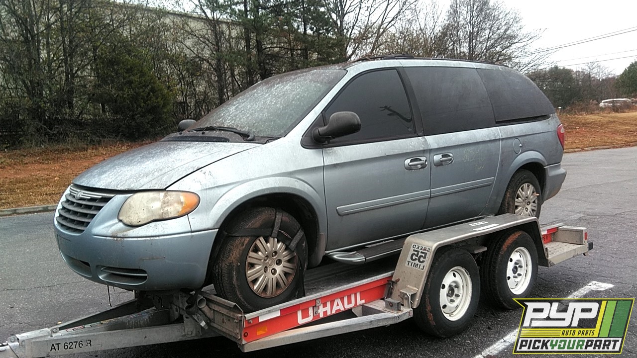 2006 CHRYSLER TOWN & COUNTRY available for parts