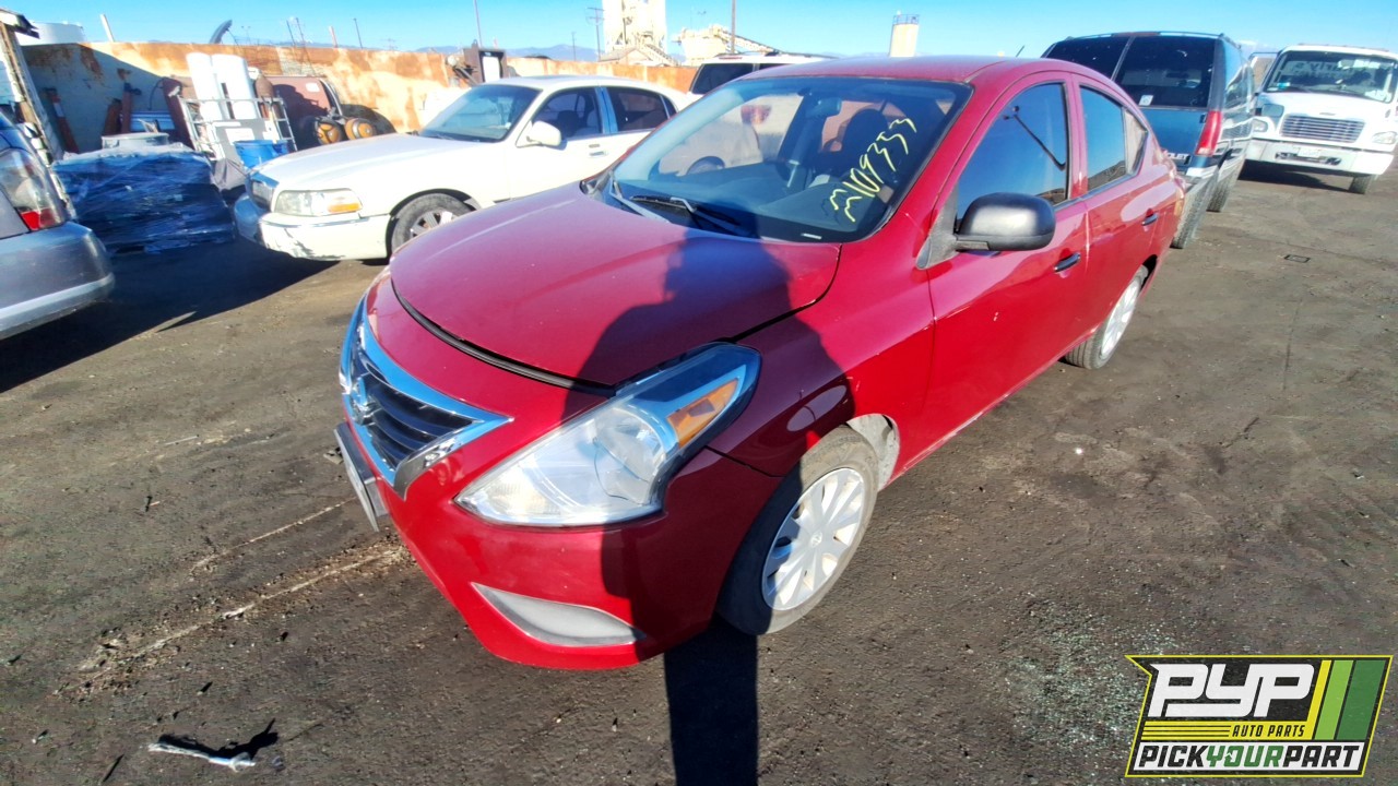 2015 NISSAN VERSA partes disponibles